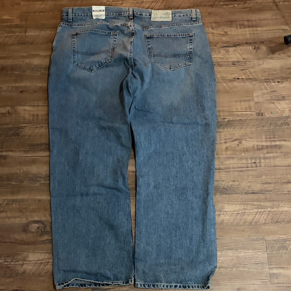 Tommy Hilfiger Relaxed Fit Blue Jeans